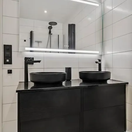 Casa Aurora: 8 Beds, 2 Baths, Free Parking, Breathtaking Views. Apartmán *