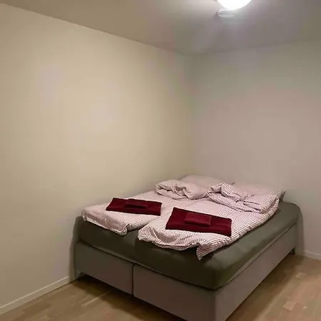 Casa Aurora: 8 Beds, 2 Baths, Free Parking, Breathtaking Views. Apartmán Tromsø